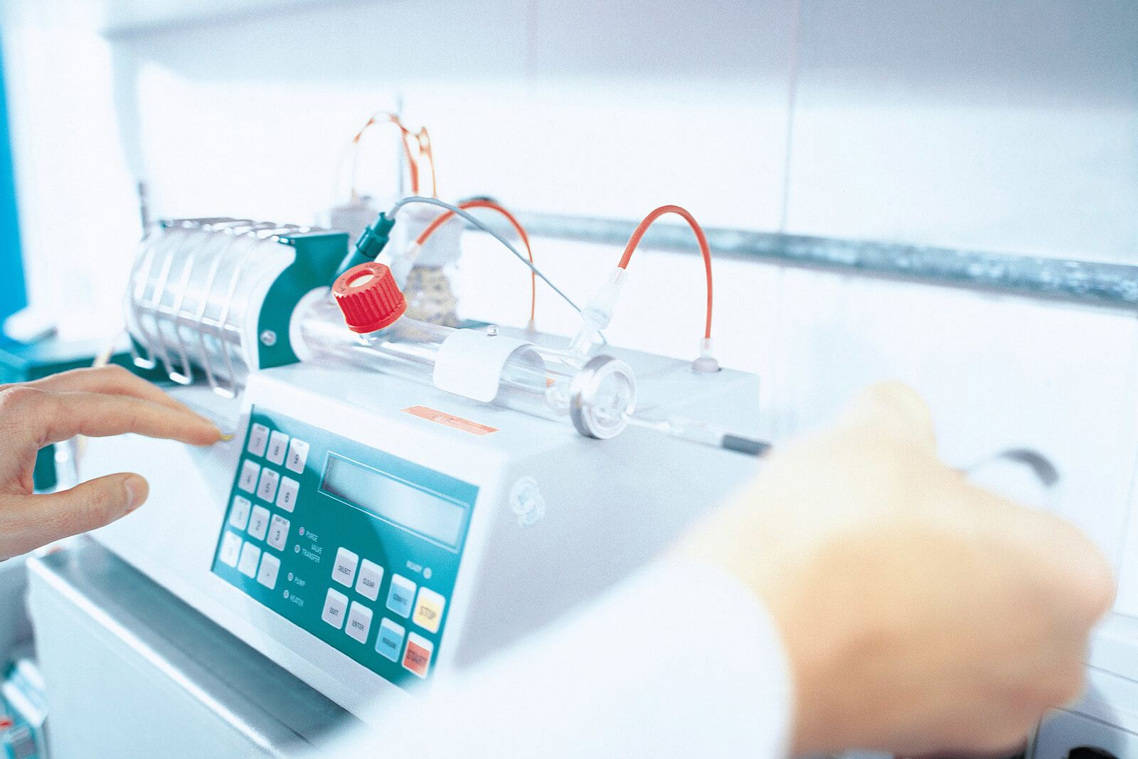 Coperion test lab bulk analysis