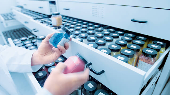 Coperion test lab bulk analysis