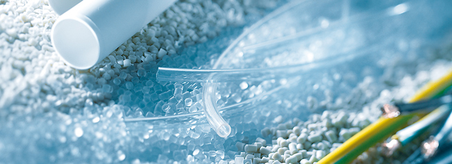 Verschiedene Arten von Schläuchen und Kabeln